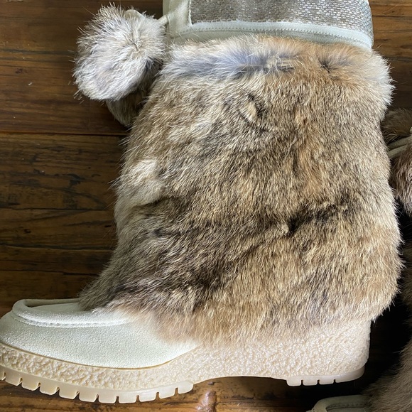 Coach rabbit fur winter boots, size 7 - Picture 6 of 9